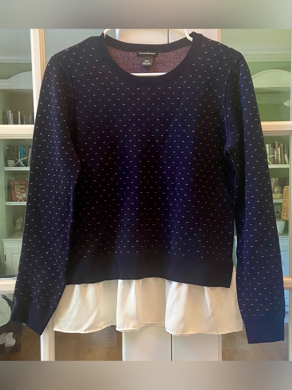 Club Monaco Navy 100% Wool Sweater Blouse Bottom Size Medium